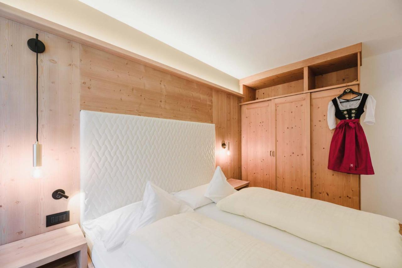 Cesa Edelweiss Living & Spa Campitello di Fassa Exterior photo