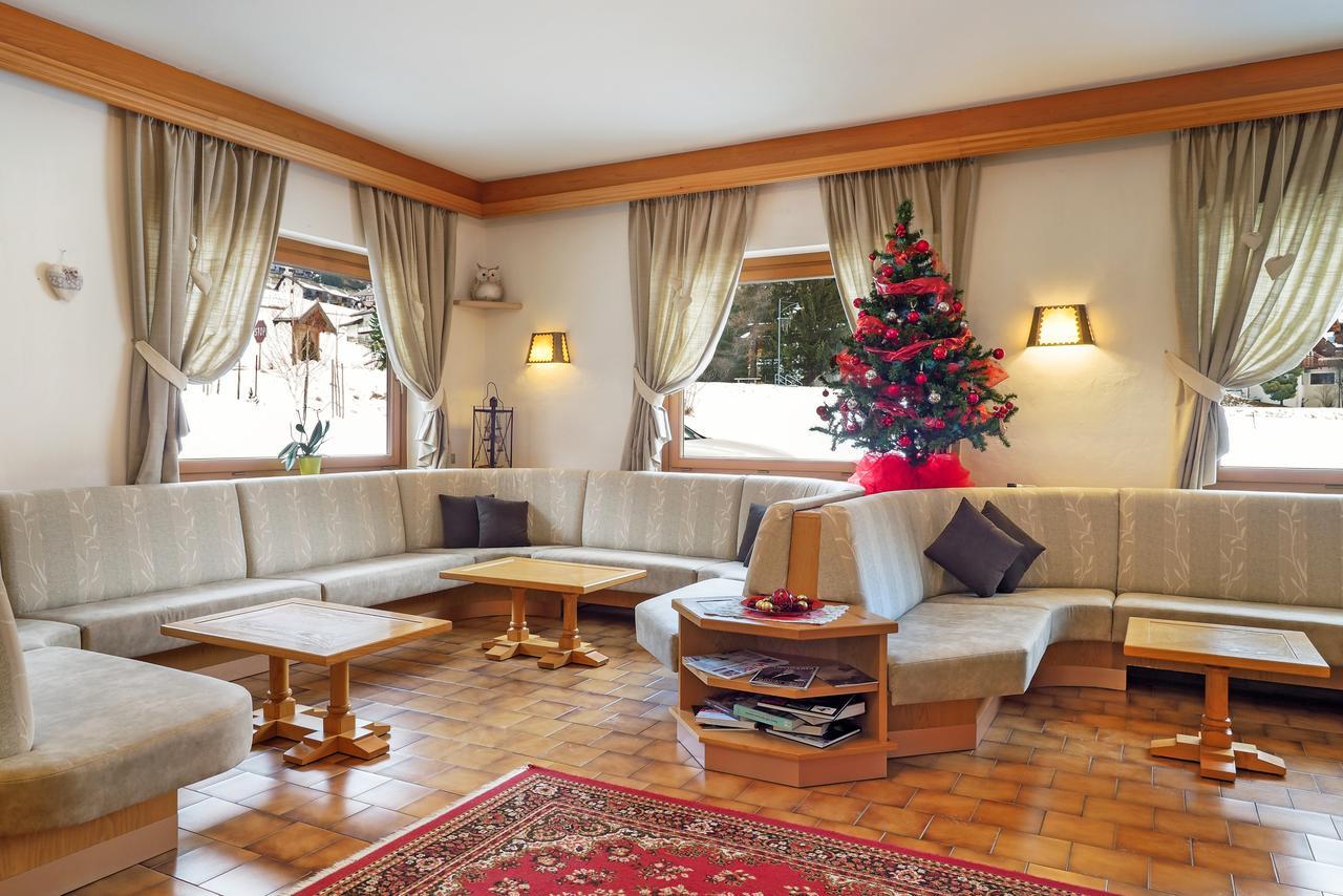 Cesa Edelweiss Living & Spa Campitello di Fassa Exterior photo